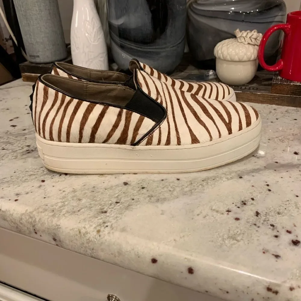 Sketchers Rise Fit Giraffe Slip On Sneakers sz 8.5